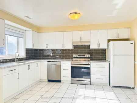 For Lease - 641A The Queensway N/A, Toronto, Ontario - Photo 2