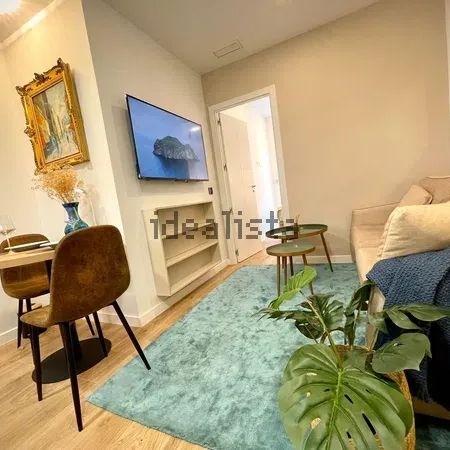 Alquiler de piso en Calle de Boldano - Photo 1