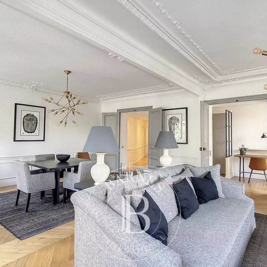 Tout savoir sur cet appartement dans le quartier Ternes-Maillot, à Paris 17ème - Photo 1