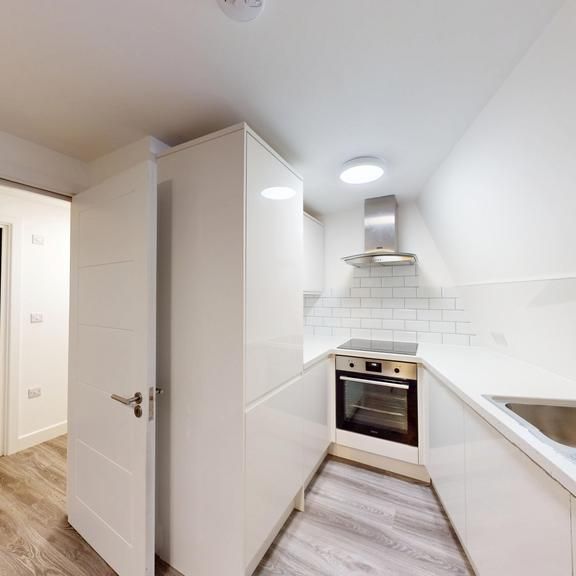 1 bedroom flat to rent - Photo 1