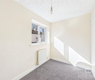 3 bedroom terraced house to rent - Photo 3
