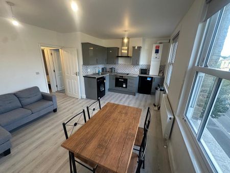 1 bedroom flat to rent - Photo 3