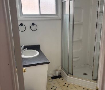 For Lease - 118 Redgrave Drive Unit# Lower, Toronto, Ontario - Photo 6