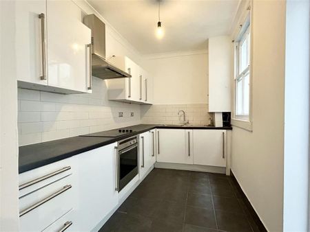 Studio to rent - Photo 2