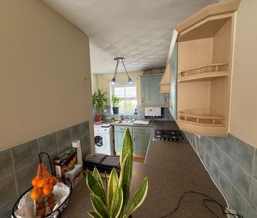 2 bedroom maisonette to rent - Photo 3