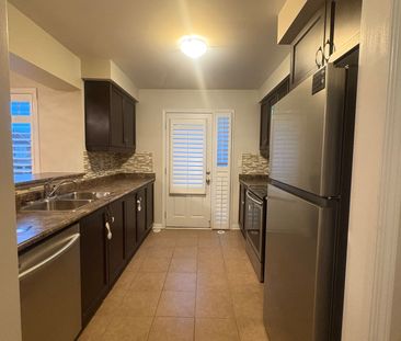 For Lease - 271 Woodley Crescent, Milton, Ontario - Photo 6