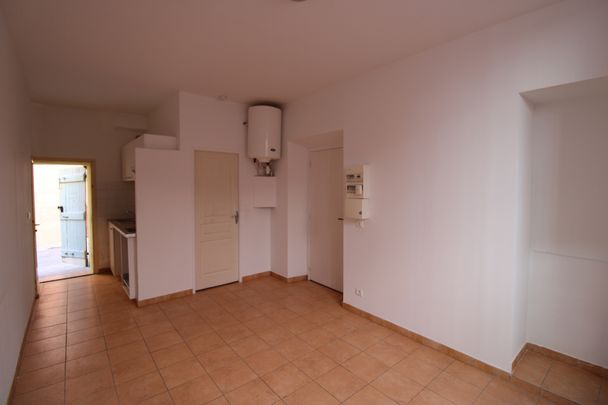 HYERES / T1 au RDC de 20.07 m². - Photo 1