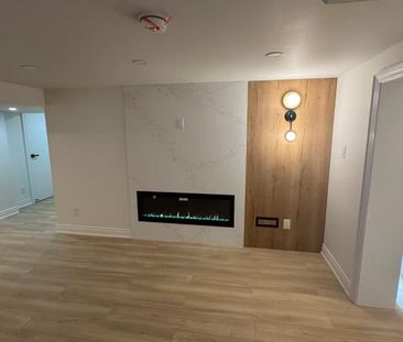 For Lease - 66 Paperbirch Drive Unit# Lower, Toronto, Ontario - Photo 4