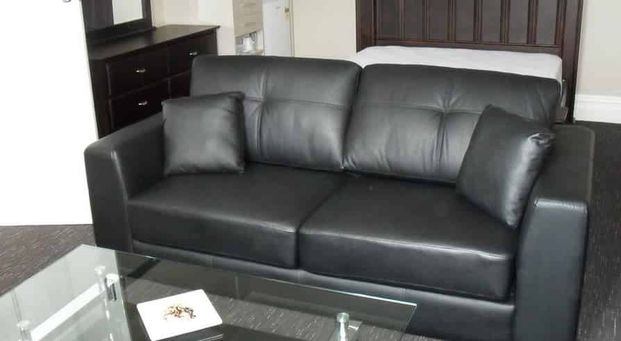 Spacious Fully Furnished Studio Room for 2025 - Photo 1