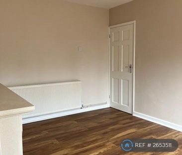 3 bedroom maisonette to rent - Photo 3