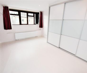 4 bedroom house to rent - Photo 3