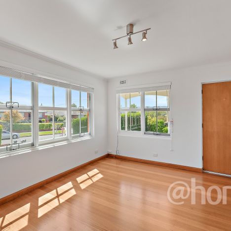 Light and Airy on Lantana - Photo 1