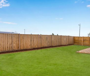 Gorgeous 4 bedroom Family Home - Jubilee - Photo 6