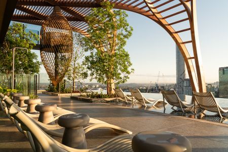 Upper House by Aria - Photo 3