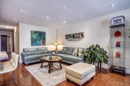 For Lease - 169 Edmonton Drive Unit# Main, Toronto, Ontario - Photo 2
