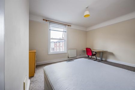 House For Rent Fawcett Road, Southsea - Photo 3