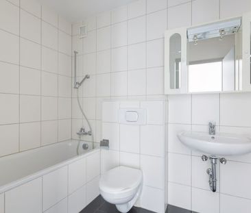 3.5 Zimmer, 72 m², 2. Stock - Photo 3