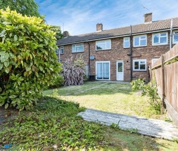 Tilgate 3 bedroom house to rent - Photo 2