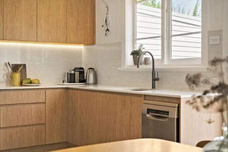 Three Bedroom House - Photo 5