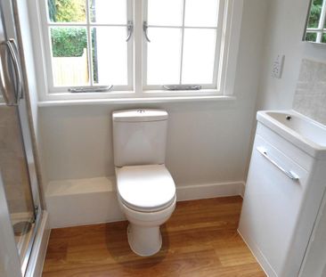 2 bedroom maisonette to rent - Photo 5