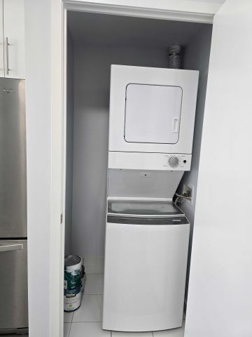 For Lease - 510 Curran Place Unit# 1006, Mississauga, Ontario - Photo 4