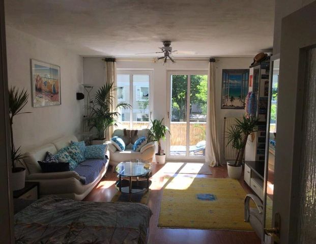 Schöne helle 1,5 Zimmer Wohnung im Zentrum von Neuhausen - Foto 1