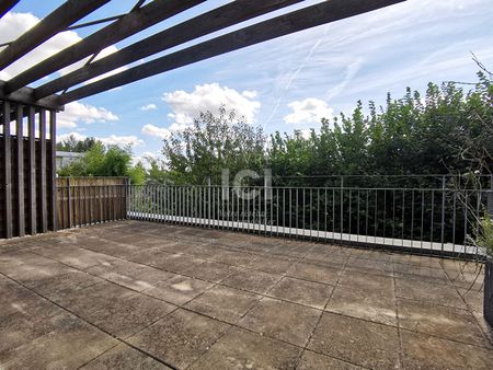 Appartement Sautron 4 Pièce(s) 80 M2 Meublé + Grande Terrasse + Stationnements - Photo 2