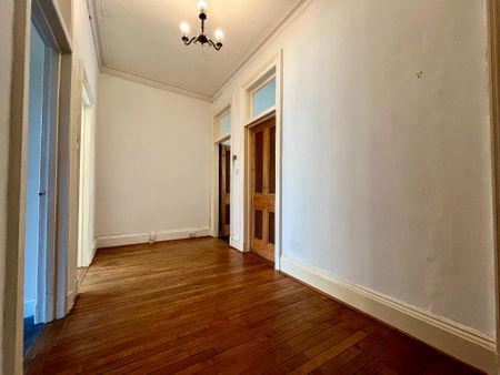 48 Trefoil Avenue - Photo 3