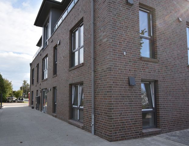 Neubau: Erdgeschosswohnung mit zwei Zimmern und Terrasse - Foto 1