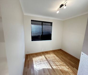 Spacious Family Home&excl; - Photo 2