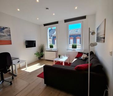 Moderne, helle, renovierte 2-Zimmer-Wohnung am Fürther Stadtpark in... - Photo 5