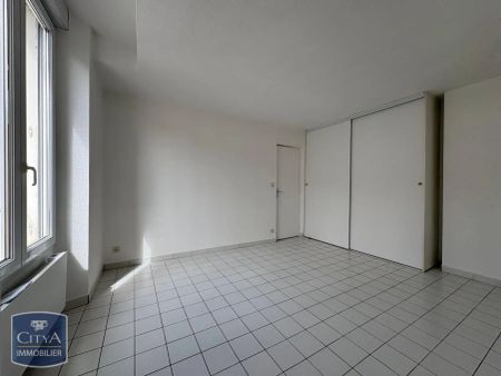 Appartement à louer 2 pièces 43m² - Photo 2