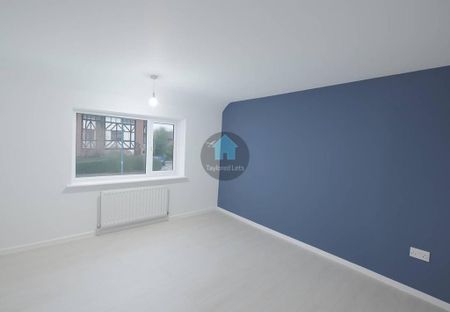 3 bedroom semi-detached house to rent - Photo 2