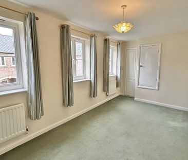 3 bedroom townhouse to rent - Photo 2