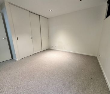 79 Nicholson Street, Abbotsford VIC 3067 - Townhouse For Rent | Domain - Photo 2