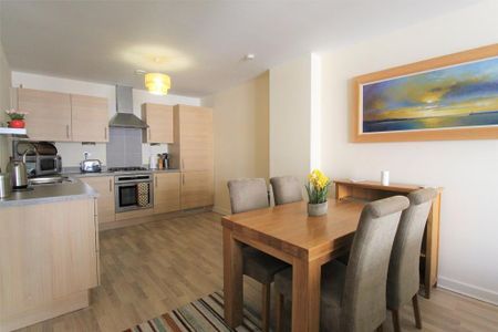 2 bedroom apartment to rent - Photo 3
