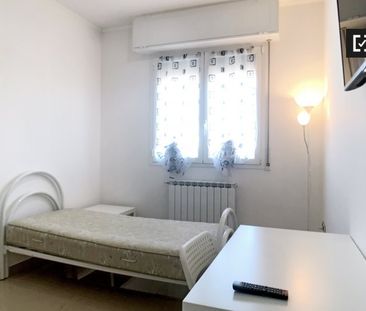 milan, Lombardy 20161 - Photo 4