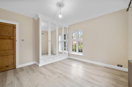 3 bedroom apartment to rent - Photo 2