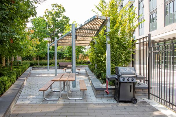 For Lease - 3385 Dundas Street Unit# 708, Toronto, Ontario - Photo 1