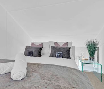 1 Bed Maisonette, Western Concourse, BN2 - Photo 5