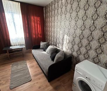 Închiriez Garsoniera , pe termen Lung ! Zona CET - Photo 2