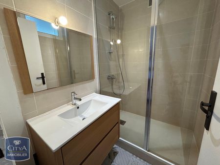 Location Appartement 1 pièce 27m² LIMOGES 87000 - Photo 4
