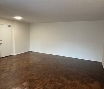 For Lease - 2 Newholm Road Unit# 215, Toronto, Ontario - Photo 2