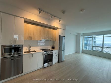 For Lease - 30 Upper Mall Way Unit# A3010, Vaughan, Ontario - Photo 5