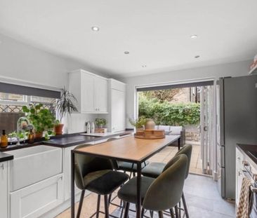 2 Bed Flat, Glenrosa St, SW6 - Photo 5