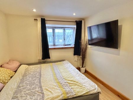 2 bedroom Two Bedroom Barn Conversion to rent - Photo 2