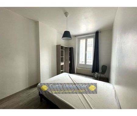 Location Appartement 2 pièces 45m² ST ETIENNE 42000 - Photo 2