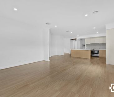 Modern Family Home in Prime Donnybrook Location! - Photo 6