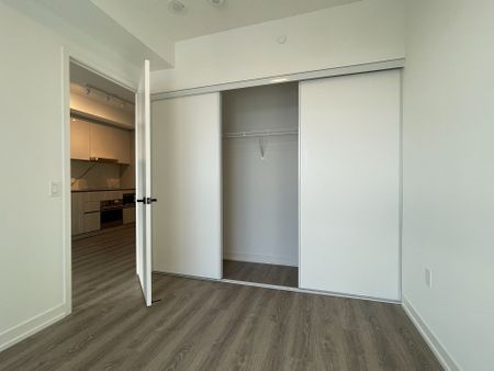 For Lease - 8 Interchange Way Unit# 2910, Vaughan, Ontario - Photo 3