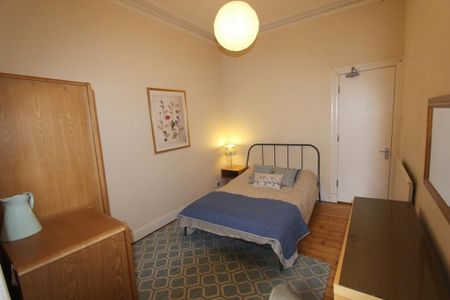 3 bedroom apartment to rent - Photo 5